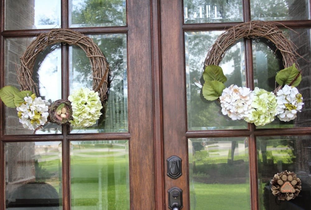 8 Summer Wreath Ideas for Your Front Door